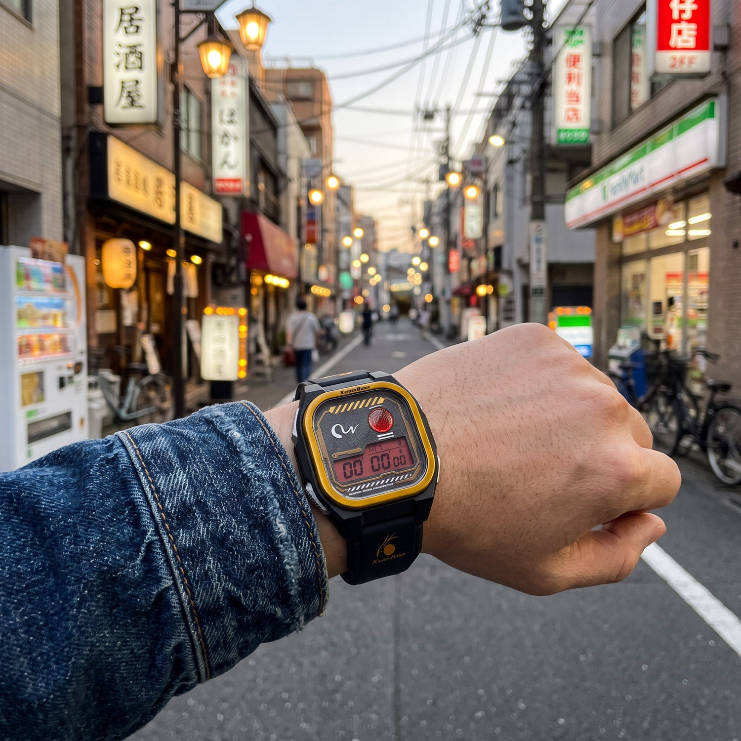 Infantry x kamen rider digital watch Roborider on wrist  INP-KR3-LTE-05