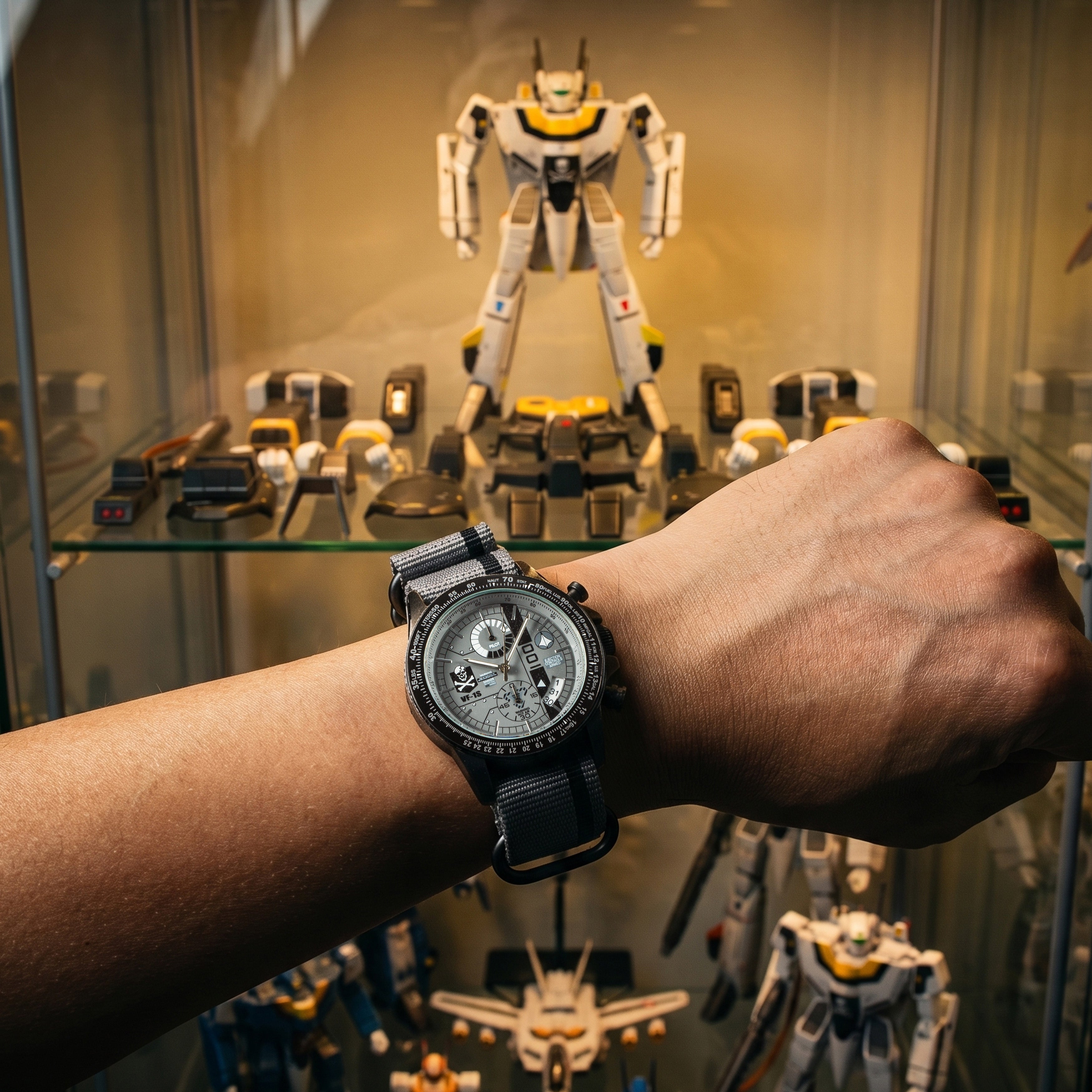 Macross Robotech 40th Anniversary Watch – 42mm Chronograph | TokeiToys Macross Robotech 40th Anniversary Watch – 42mm Chronograph | TokeiToys