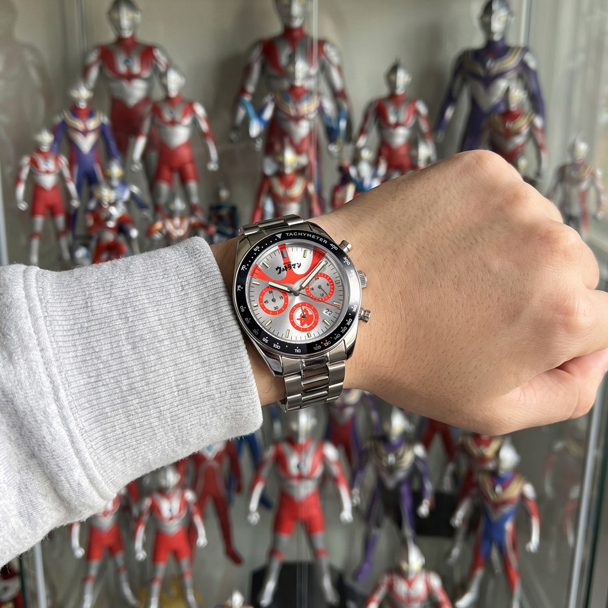 ultraman watch on wrist INP-UM-PRM-01